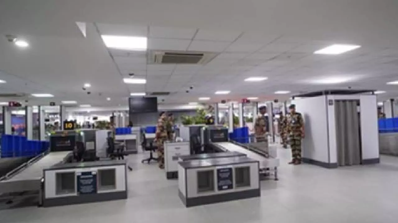 Strong rebound, Oct air traffic hits 142.8L