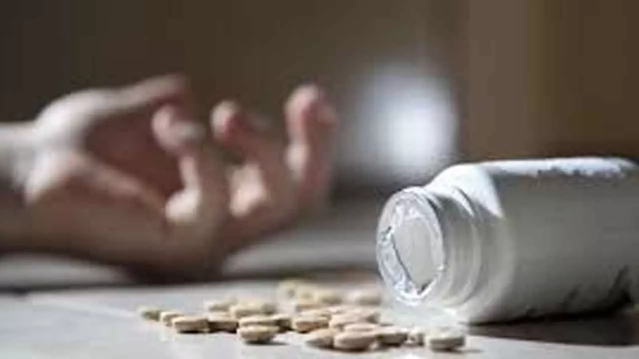Hidden chemicals powering illegal slimming pill, an investigation into its formula Hidden chemicals powering illegal slimming pill, an investigation into its formula