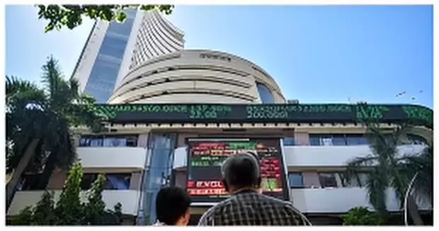 Stock Markets Rally as Sensex Hits 52-Week High, Nifty Surges on Global Cues and FII Inflows Stock Markets Rally as Sensex Hits 52-Week High, Nifty Surges on Global Cues and FII Inflows