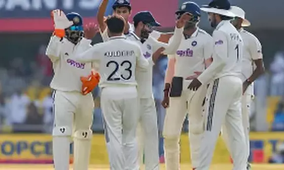 India vs South Africa, 2nd Test Day 1: Kuldeep Yadav Shines As India Restrict Proteas to 247/6 at Stumps