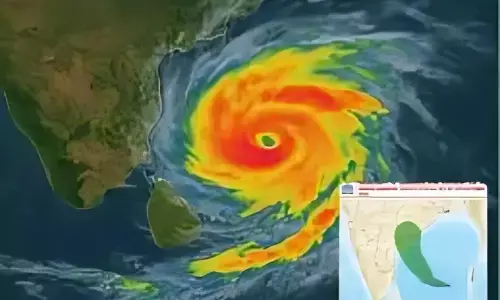 Cyclone Brewing in Bay of Bengal: IMD Warns of Heavy Rainfall Across Southern States Cyclone Brewing in Bay of Bengal: IMD Warns of Heavy Rainfall Across Southern States