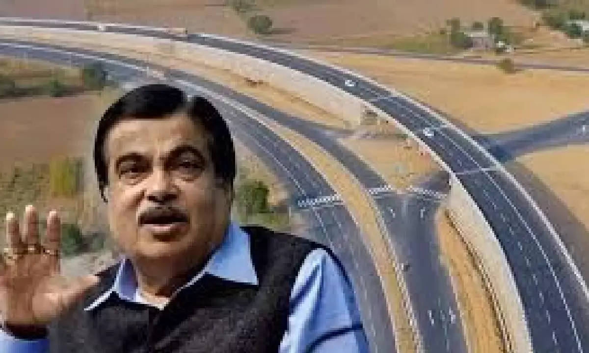 Construct quality roads or face action: Gadkari