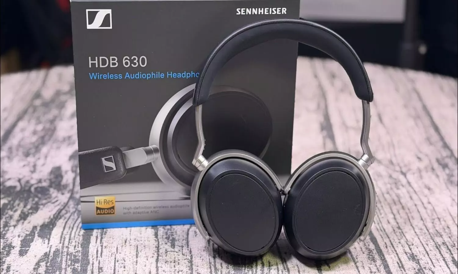 HDB 630 Wireless Headphones: 60-Hour Battery & Lossless Audio Support