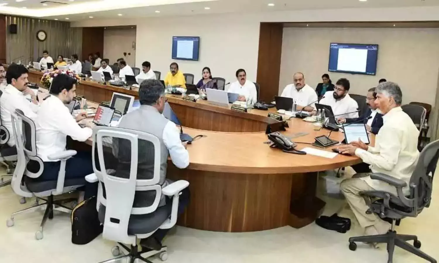 AP Cabinet for fast-track clearance to MoUs inked at CII Partnership Summit