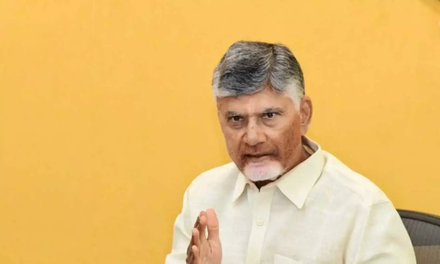 CM enquires over diarrhoea cases in Tallavalasa