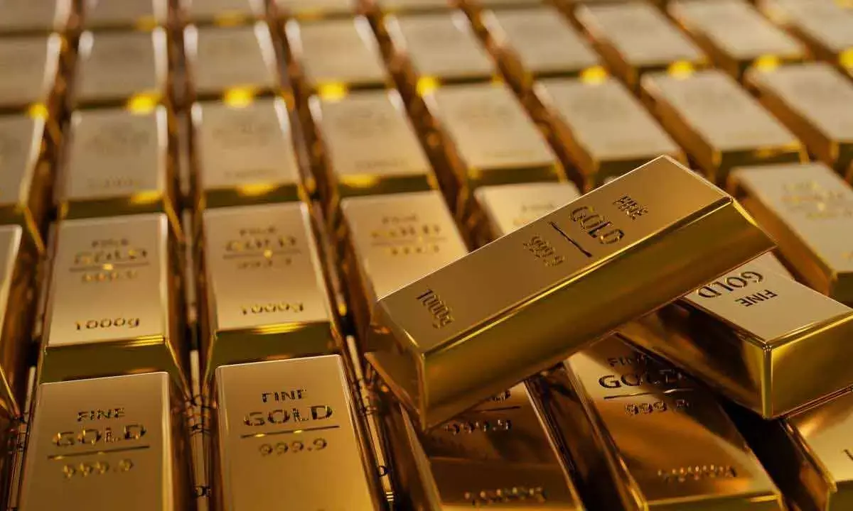 Gold prices may retest record highs: Analysts