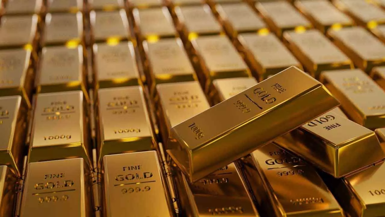 Gold prices may retest record highs: Analysts