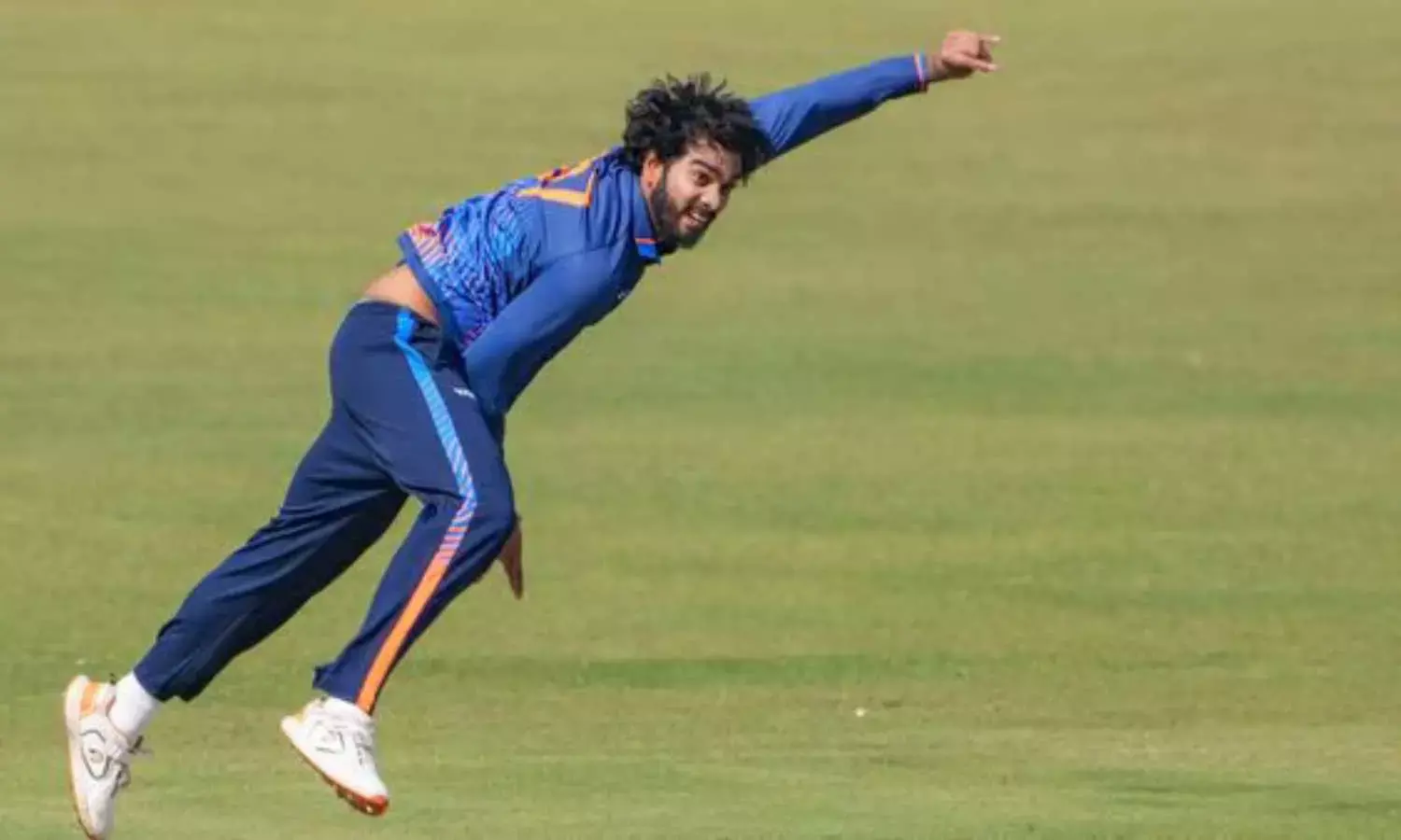 IPL 2026 mini-auction: Venkatesh Iyer, Cameron Green, Rachin Ravindra among top players with a base price of Rs 2 crore