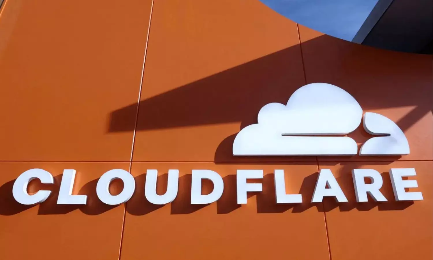 Cloudflare is down: Prearranged maintenance causes worldwide service disruptions; many users affected at different locations.