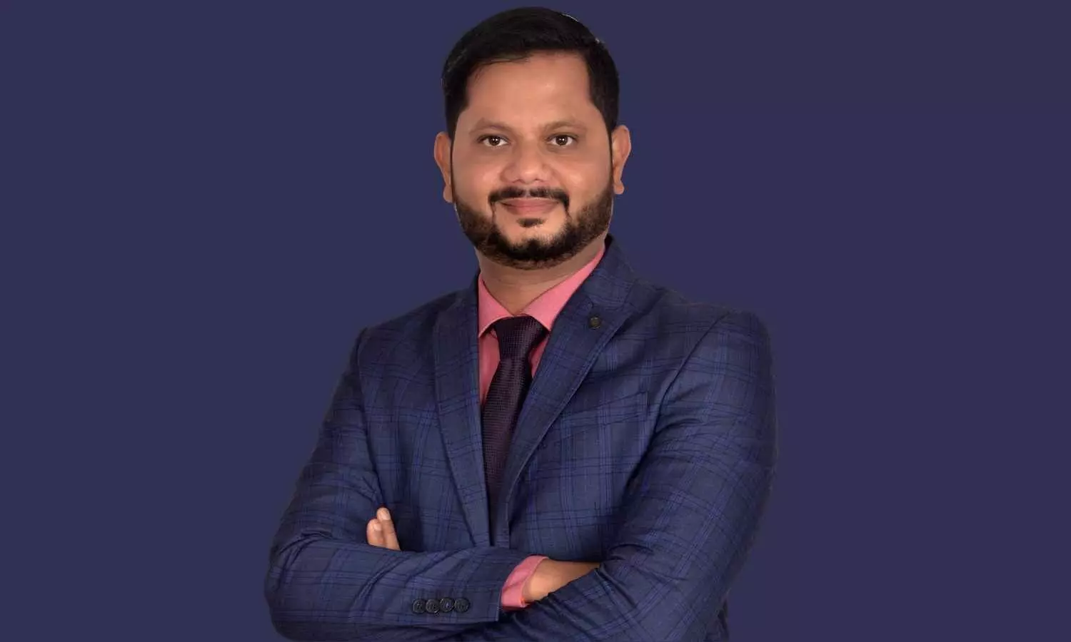 Prashanth Tapse of Mehta Equities Shares Top Short-Term Stock Picks: SBI Card, DLF and More