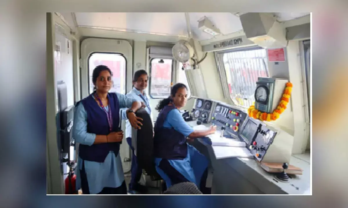 Railways recruited 5.08L persons in last 10 years: Minister