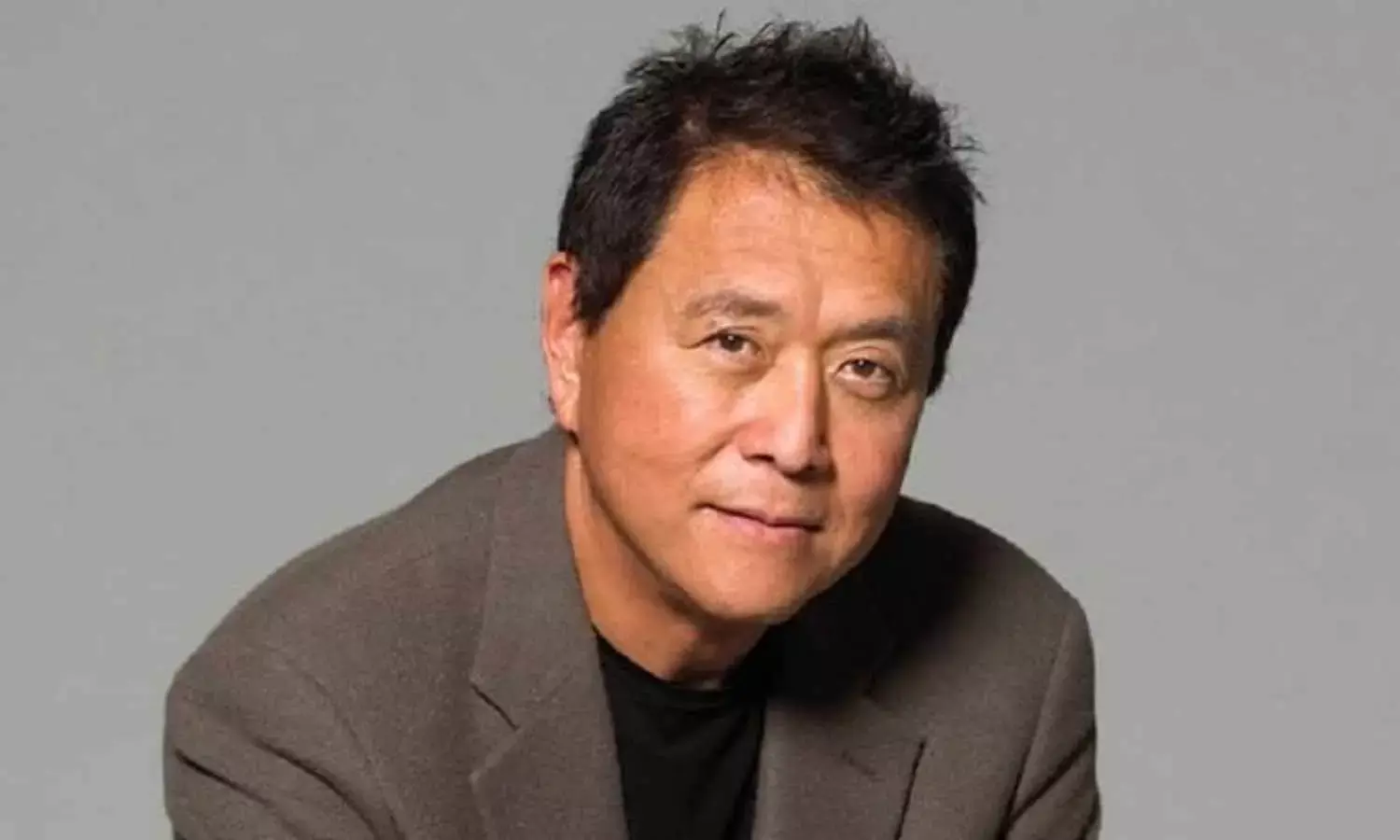 Robert Kiyosaki Warns “Bye-Bye US Dollar” Amid BRICS Gold-Backed Currency Rumors