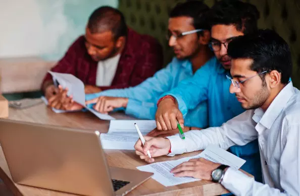 How Gig Workers in India and the U.S. Manage Life Between Paychecks How Gig Workers in India and the U.S. Manage Life Between Paychecks