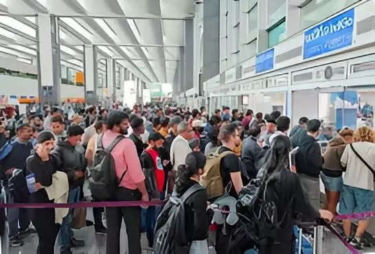 IndiGo Crisis Day 5: Over 400 Flights Cancelled Across Major Airports — Key Updates IndiGo Crisis Day 5: Over 400 Flights Cancelled Across Major Airports — Key Updates