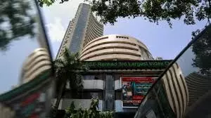 Stocks Under ₹200 to Watch: Anand Rathi’s Mehul Kothari Recommends Three Buys for This Week Stocks Under ₹200 to Watch: Anand Rathi’s Mehul Kothari Recommends Three Buys for This Week