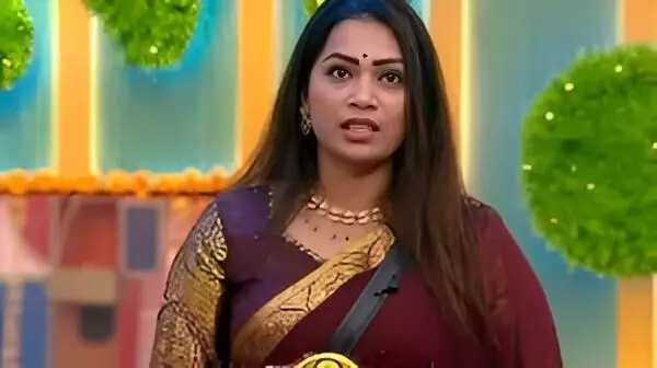Bigg Boss Telugu 9: Wild Card Contestant Divvela Madhuri Donates Her Entire Remuneration to a Fan in Need Bigg Boss Telugu 9: Wild Card Contestant Divvela Madhuri Donates Her Entire Remuneration to a Fan in Need