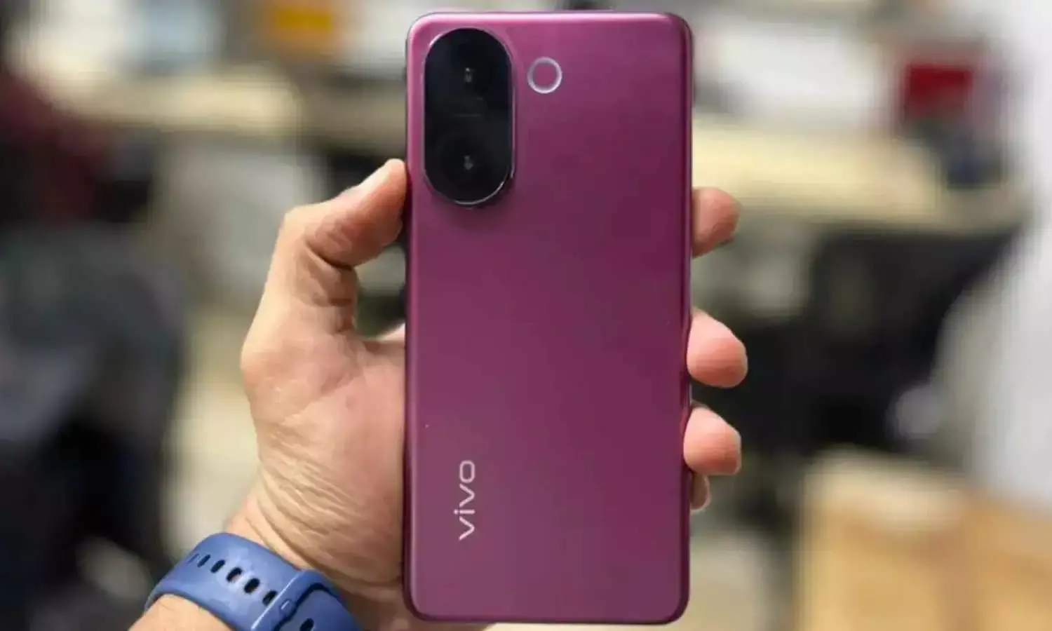 Top 5G Smartphones Under ₹30,000 in December 2025: Vivo V60e, Realme 15 5G, & Best Performance/Camera Picks