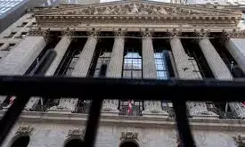 Stock Futures Hold Steady as Wall Street Extends Winning Streak Ahead of Fed Meeting