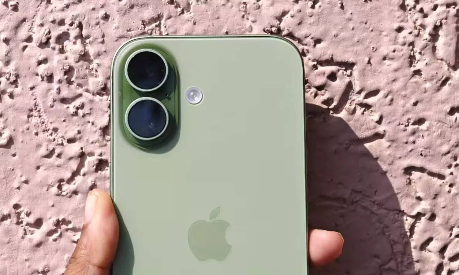 iPhone 17 Holiday Sale 2025: Get Up to Rs 10,000 Off in India