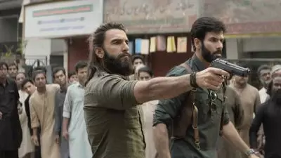 Day 5 Box Office Update: ‘Dhurandhar’ Starring Ranveer Singh, Akshaye Khanna Crosses Rs 130 Crore Day 5 Box Office Update: ‘Dhurandhar’ Starring Ranveer Singh, Akshaye Khanna Crosses Rs 130 Crore