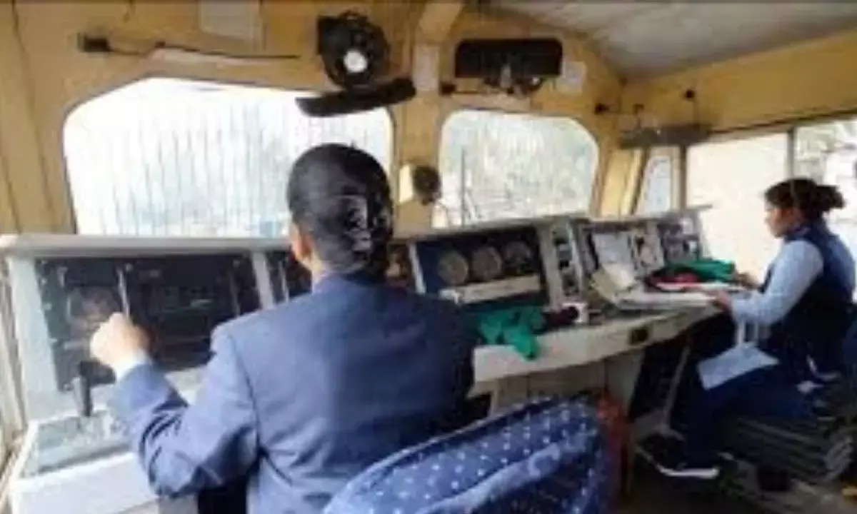 Aviation crisis mirrors issues faced by loco pilots in Railways: Union