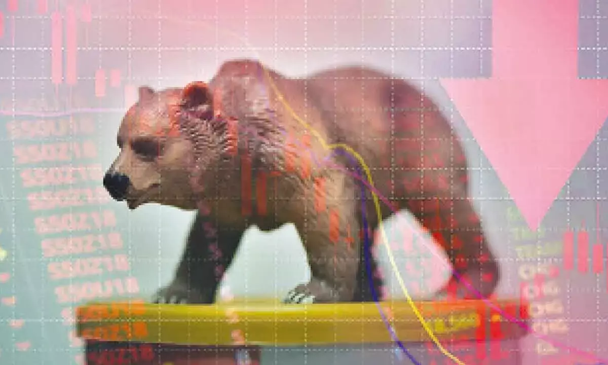 Benchmarks slip further as blue chip scrips drag