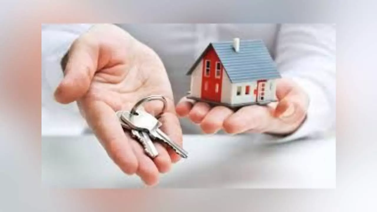 Centre hands over 95.5L houses to poor under PM Awas Yojna Centre hands over 95.5L houses to poor under PM Awas Yojna