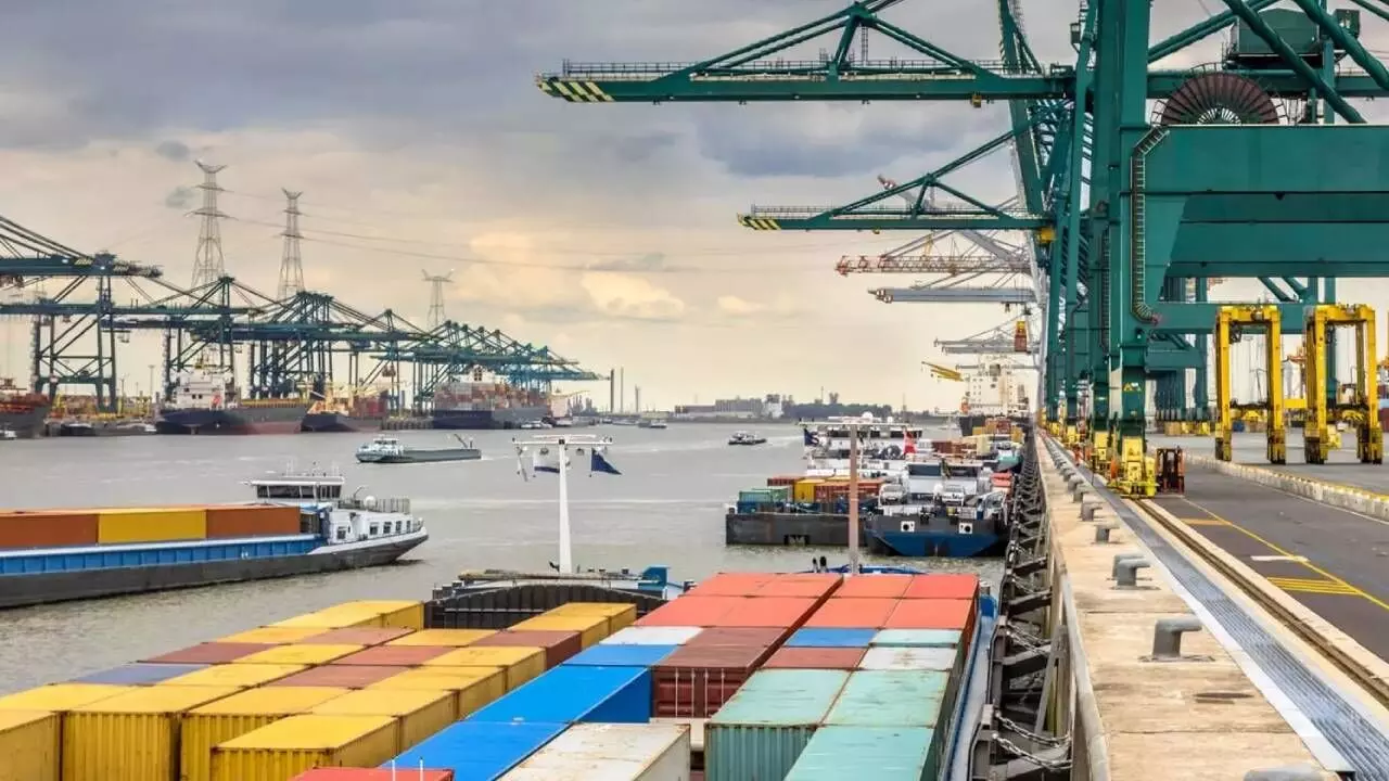 AP in for big growth leap with thrust on new ports, allied industrial clusters AP in for big growth leap with thrust on new ports, allied industrial clusters