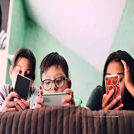 Australian Teens Bid Emotional Farewell as World-First Social Media Ban Takes Effect Australian Teens Bid Emotional Farewell as World-First Social Media Ban Takes Effect