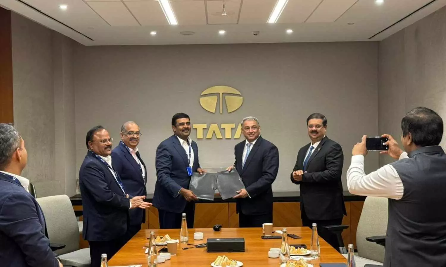 B. Prabhakaran steers Lloyds Metals into Strategic Partnership B. Prabhakaran steers Lloyds Metals into Strategic Partnership