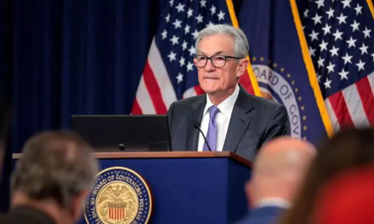 US Fed Meeting 2025: FOMC Cuts Rate by 25 bps to 3.50%--3.75%; Markets, Gold, Rupee React--LIVE Updates US Fed Meeting 2025: FOMC Cuts Rate by 25 bps to 3.50%--3.75%; Markets, Gold, Rupee React--LIVE Updates