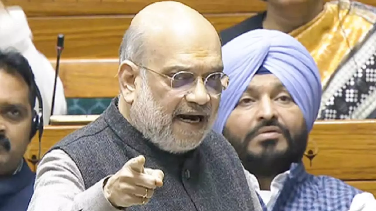 BJP backs Shah’s fiery face-off with Rahul in Lok Sabha BJP backs Shah’s fiery face-off with Rahul in Lok Sabha
