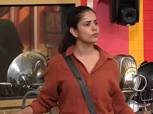 Bigg Boss 9: Tanuja Emerges as Second Finalist, Refuses Bigg Boss Offer in Major Twist Bigg Boss 9: Tanuja Emerges as Second Finalist, Refuses Bigg Boss Offer in Major Twist