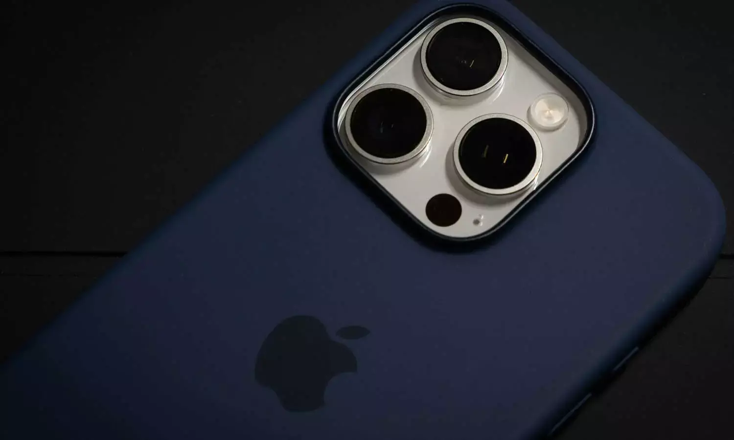 Apple iPhone 16 Pro price drops on Flipkart; Here’s How You Can Save Up to Rs 40,000