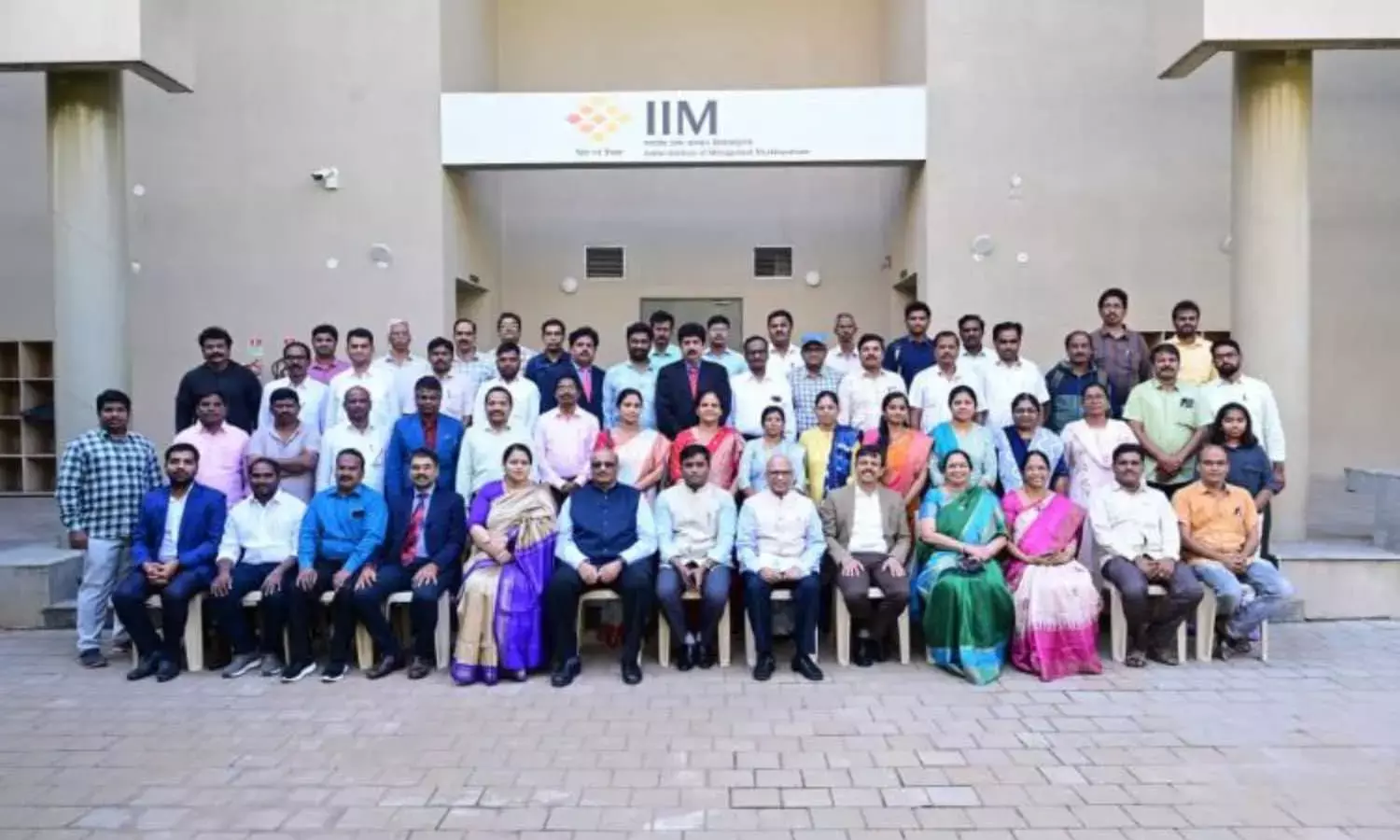 AMFI, IIMV launch training for lecturers under AP State Adoption Porgram