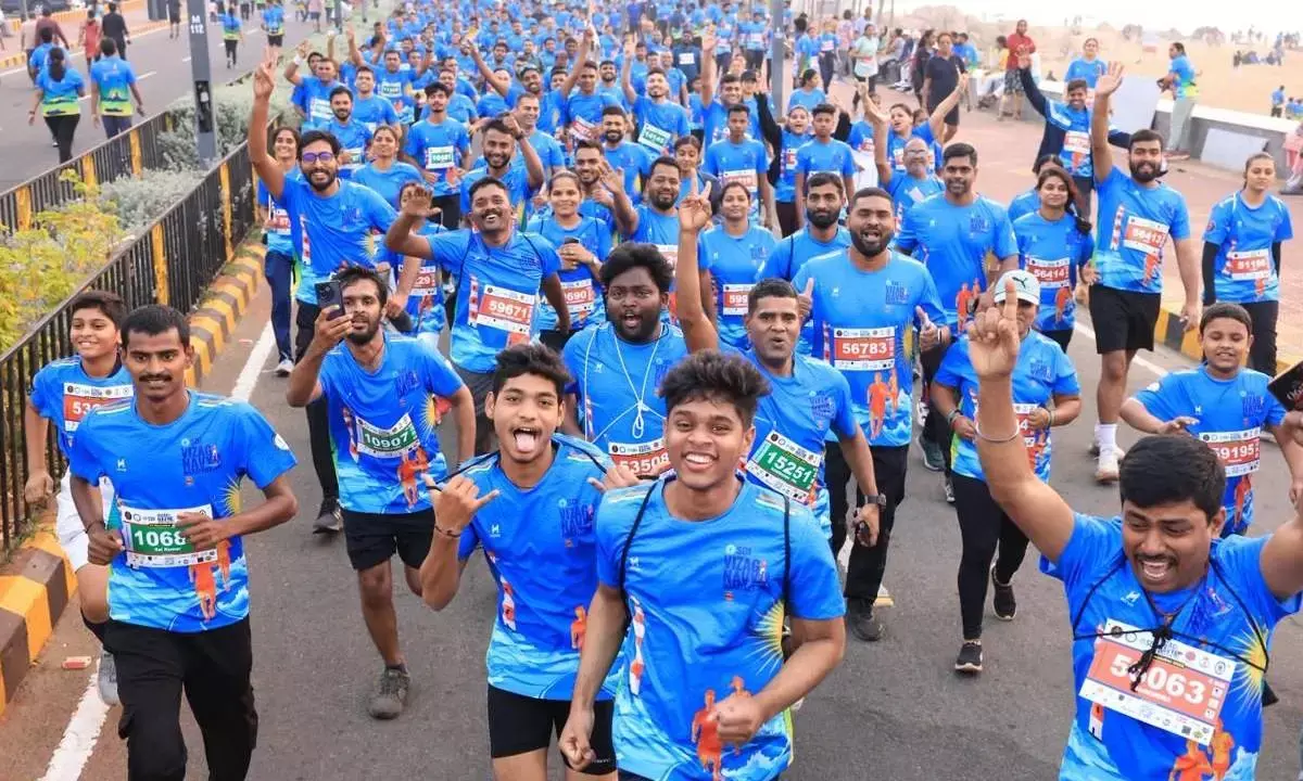 Over 17,000 join Vizag Navy Marathon 2025