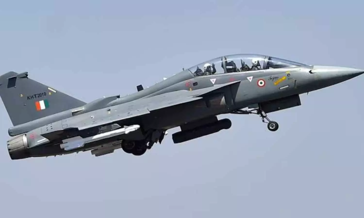 India’s Defence Industry Set for Multi-Year Growth & Big Gains India’s Defence Industry Set for Multi-Year Growth & Big Gains