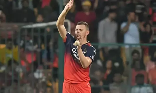 RCB Advised to Target Kiwi Pacer as Josh Hazlewood’s Back-Up for IPL 2026 Mini Auction | Exclusive