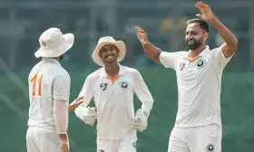 IPL Auction LIVE: Auqib Nabi Dar and Prashant Veer Steal the Spotlight as Biggest Indian Buys