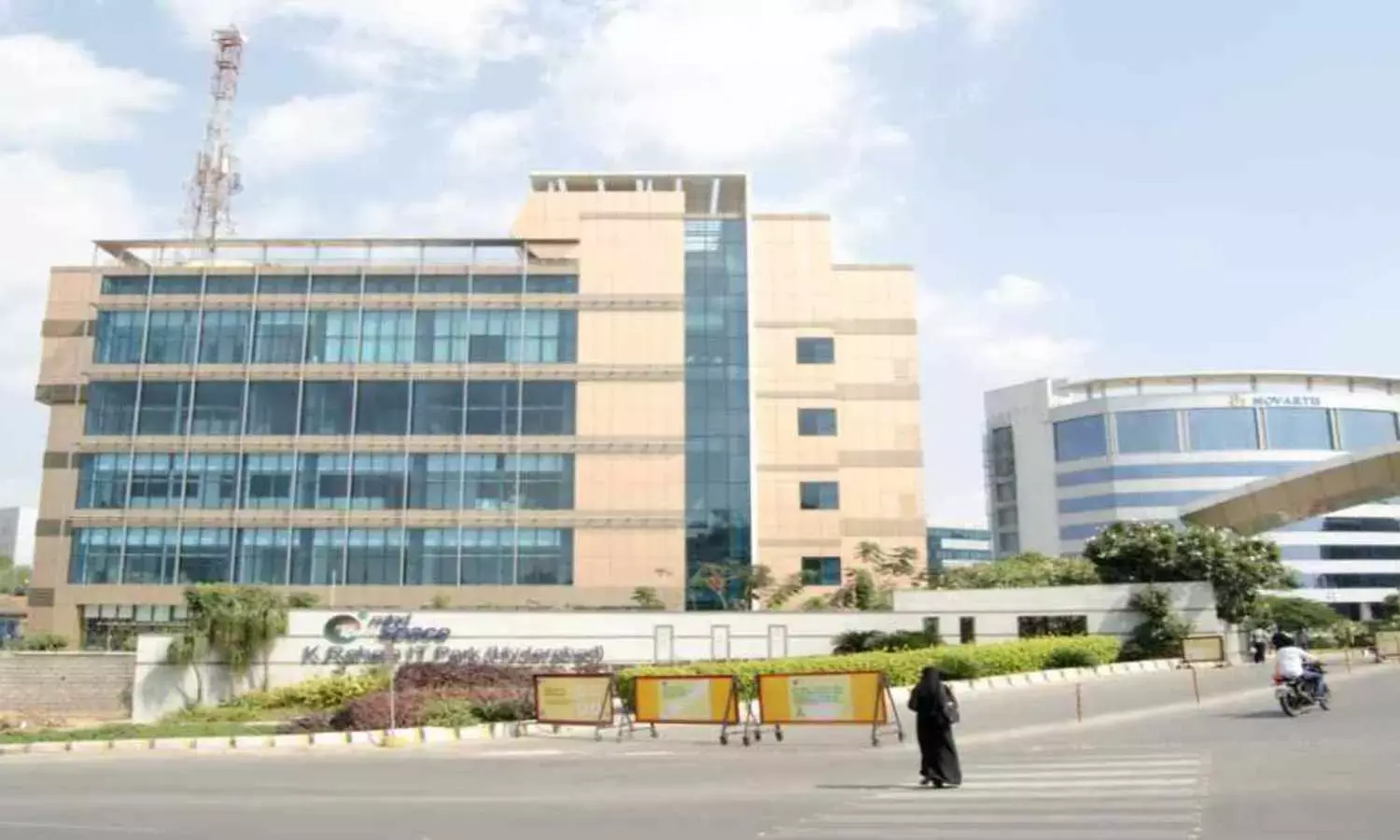 Andhra Pradesh Gets Its Own Hi-Tech City: Software Companies Line Up, Which Means Employment for Thousands