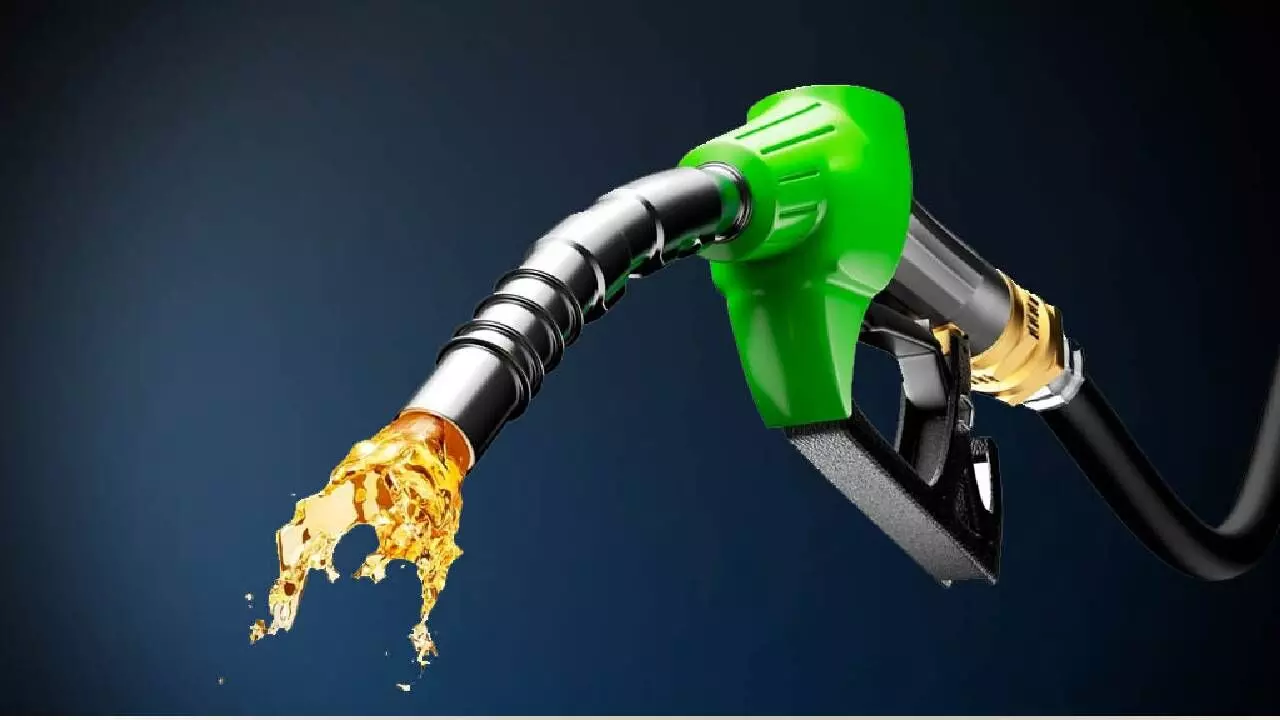 Petrol, diesel dearest in AP, cheapest in Andaman Petrol, diesel dearest in AP, cheapest in Andaman