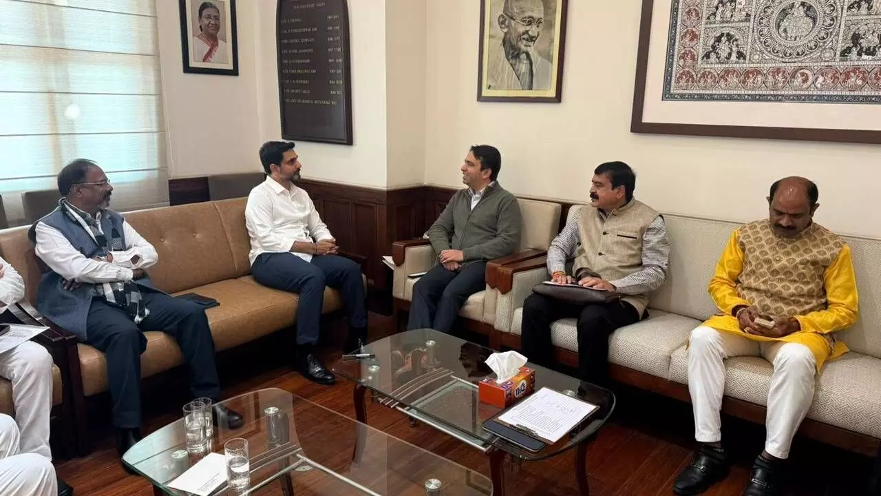 Seeks centre’s nod for national skill training institute in Visakha Seeks centre’s nod for national skill training institute in Visakha