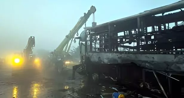 Mathura: 13 Dead in Massive Multi-Vehicle Fire on Yamuna Expressway, Probe Underway Mathura: 13 Dead in Massive Multi-Vehicle Fire on Yamuna Expressway, Probe Underway