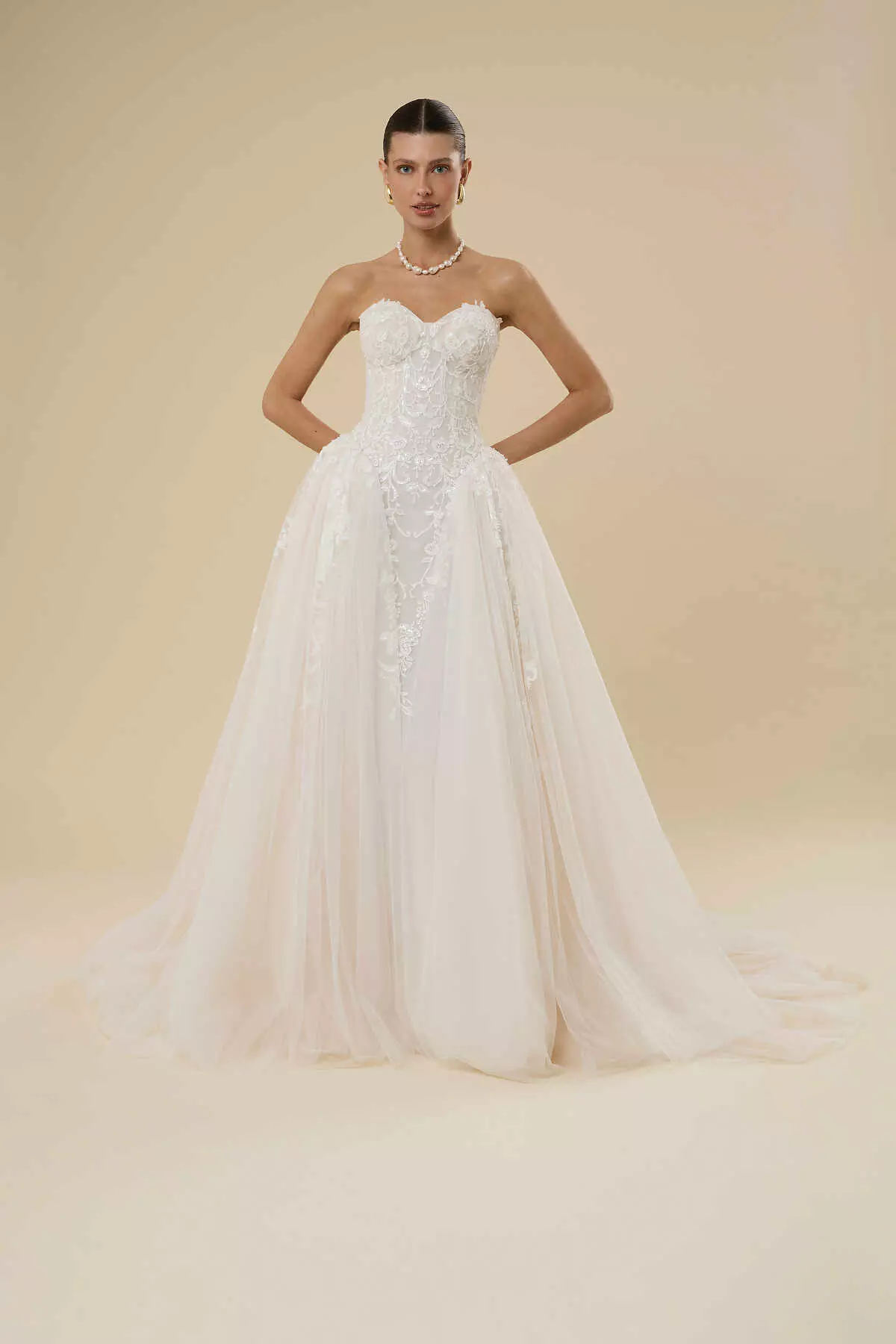 Timeless Wedding Dress Styles Every Bride Should Know Timeless Wedding Dress Styles Every Bride Should Know