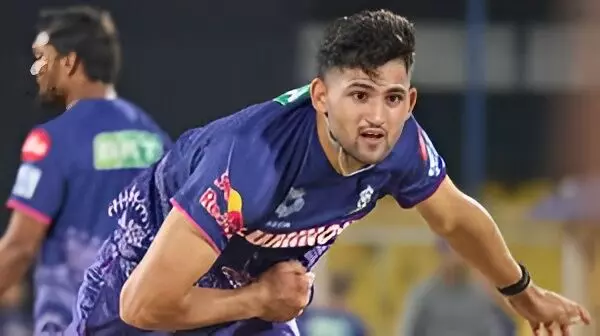IPL Auction LIVE: Gujarat Titans Sign Ashok Sharma for ₹90 Lakh After Intense Bidding War IPL Auction LIVE: Gujarat Titans Sign Ashok Sharma for ₹90 Lakh After Intense Bidding War