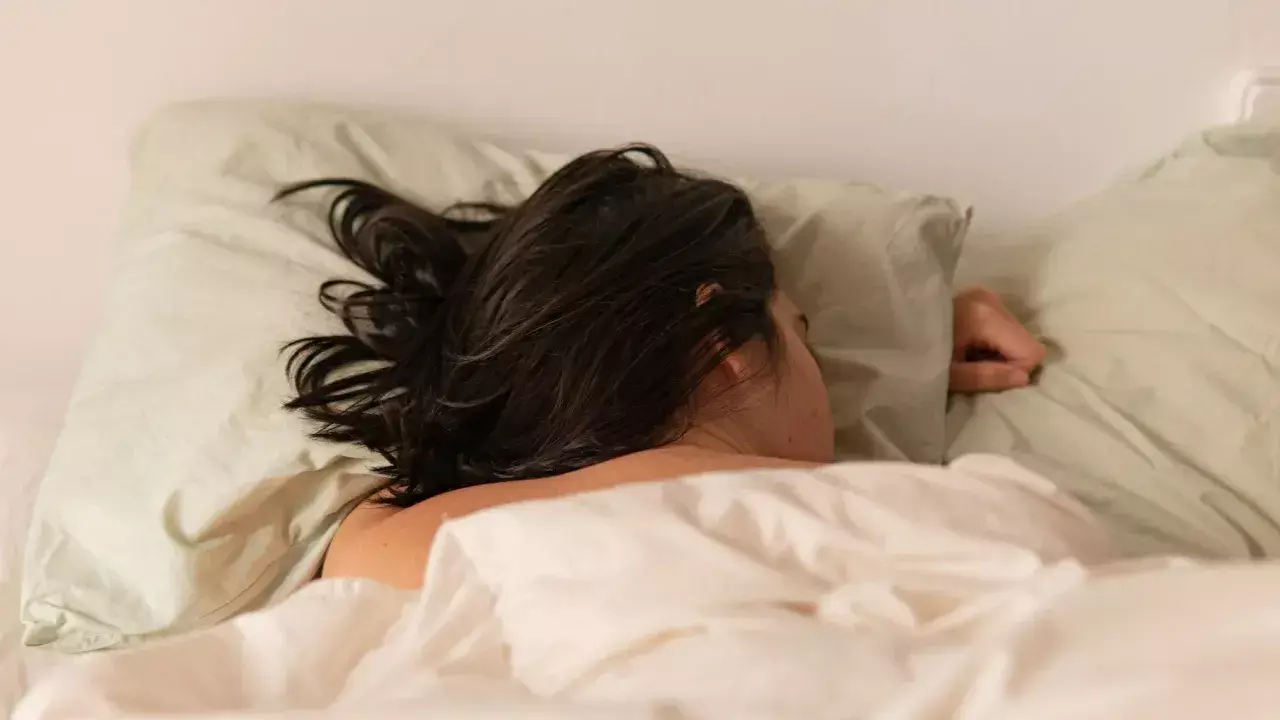 Sleeping With Wet Hair: Why This Night-Time Habit Can Damage Your Hair and Scalp