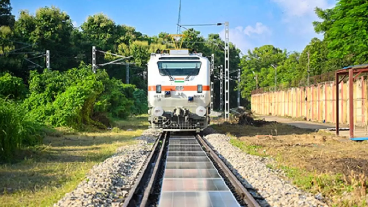 Indian Railways commissions 898 MW solar capacity milestone Indian Railways commissions 898 MW solar capacity milestone
