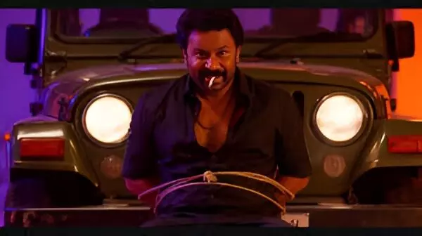 Bha Bha Ba Twitter Review: 8 Reactions You Should Read Before Watching Mohanlal and Dileep’s Malayalam Film Bha Bha Ba Twitter Review: 8 Reactions You Should Read Before Watching Mohanlal and Dileep’s Malayalam Film