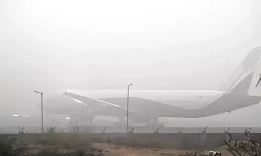 Over 100 Delhi Flights Cancelled Amid Dense Fog; IndiGo, AAI Warn of Delays