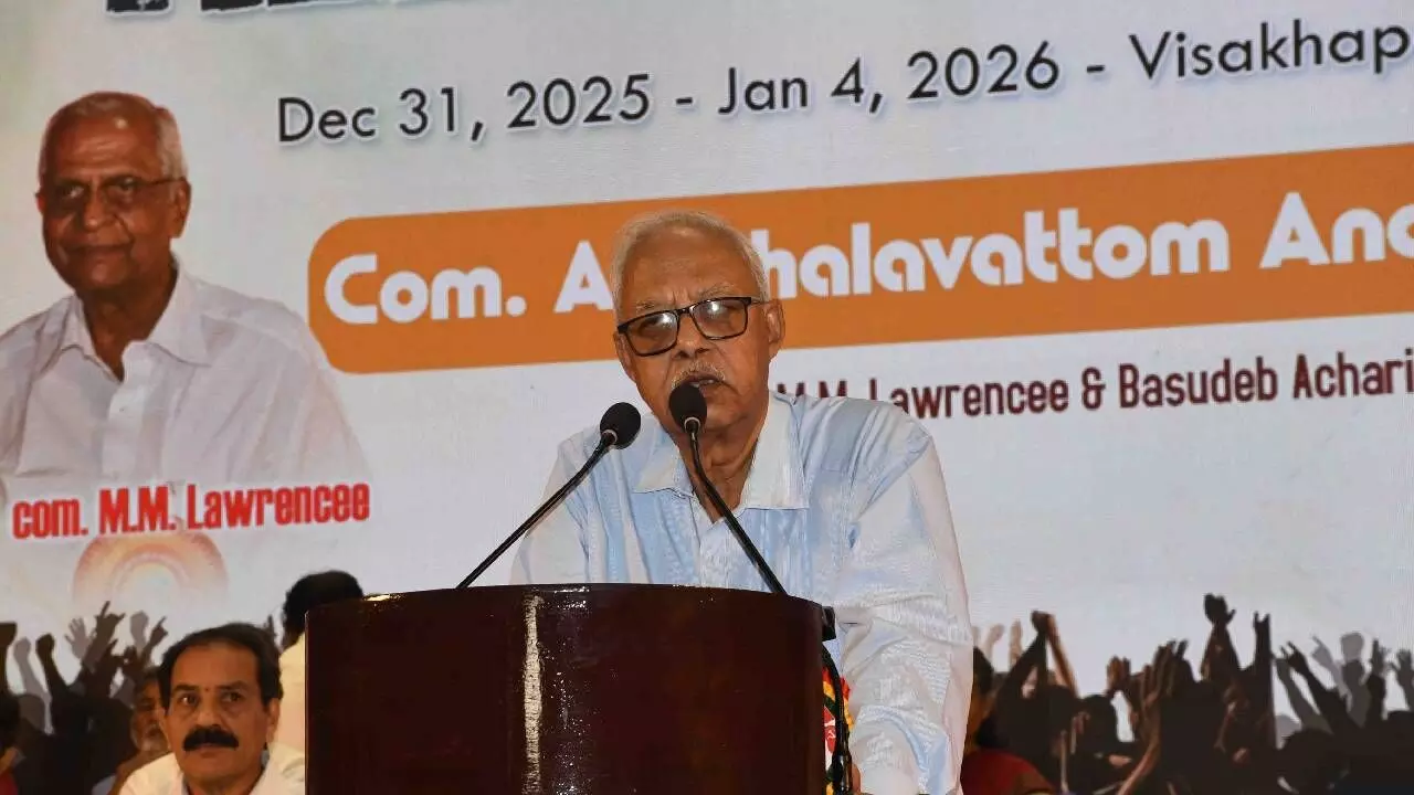 CITU deplores bid to privatise RINL